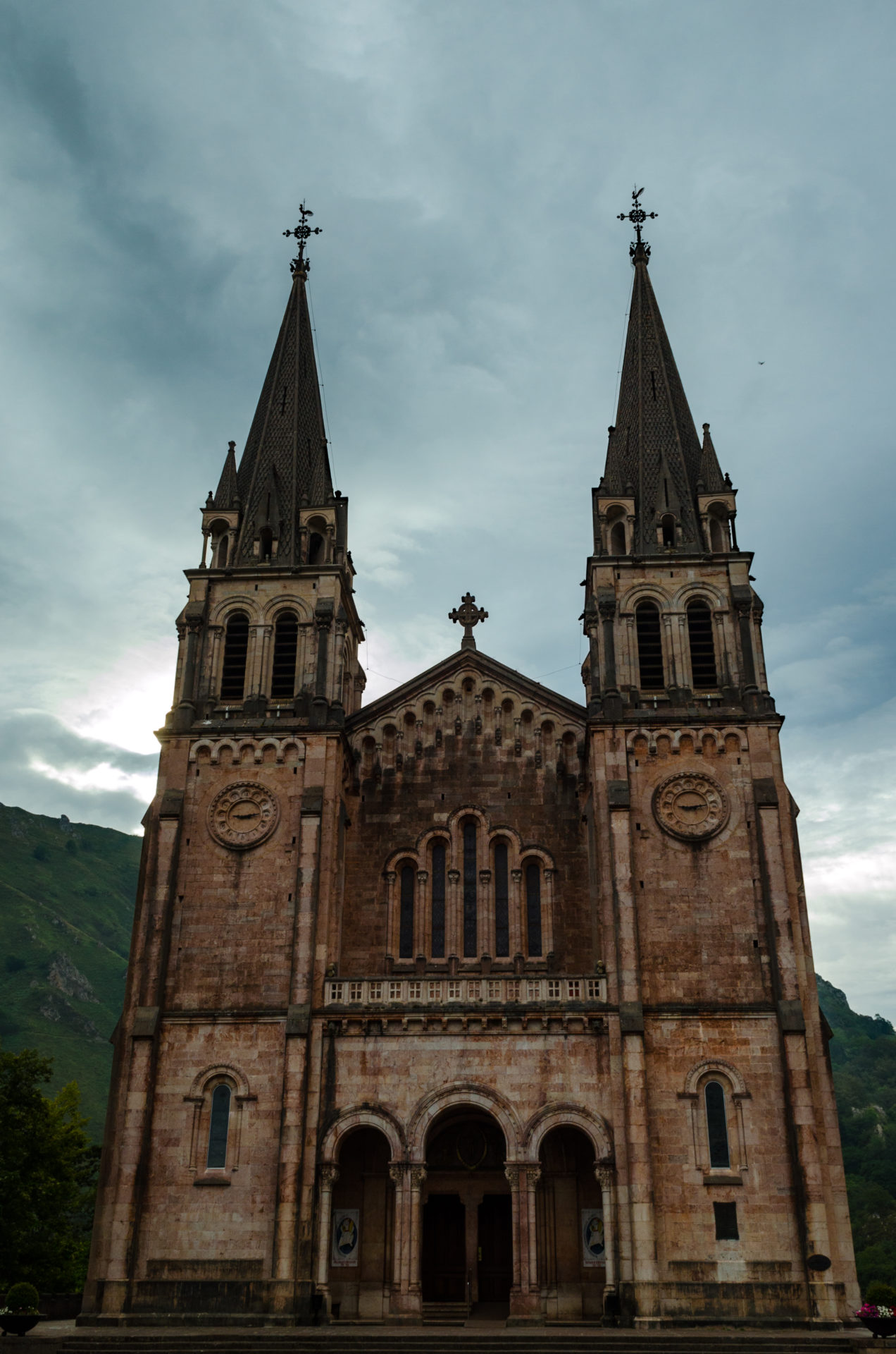 Basilica de Covadonga2